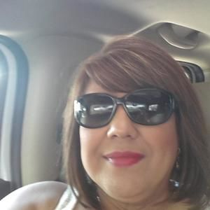 Meet your Posher, Suzanna